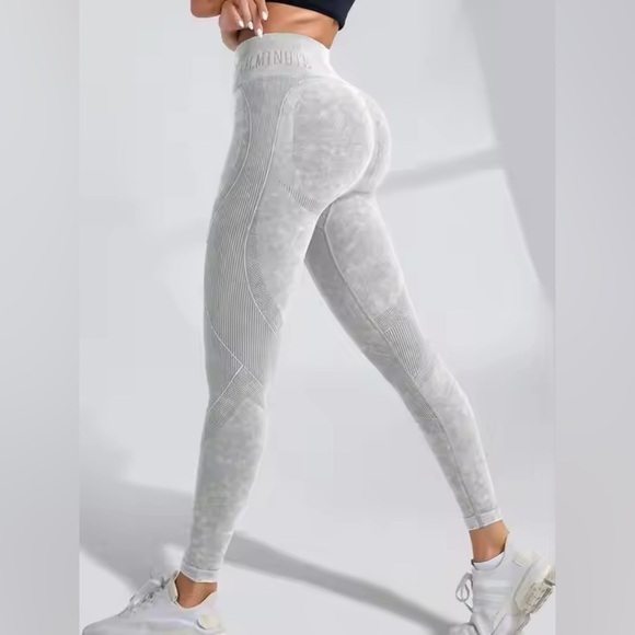 Gym Minute TikTok Workout Leggings - Picture 1 of 6